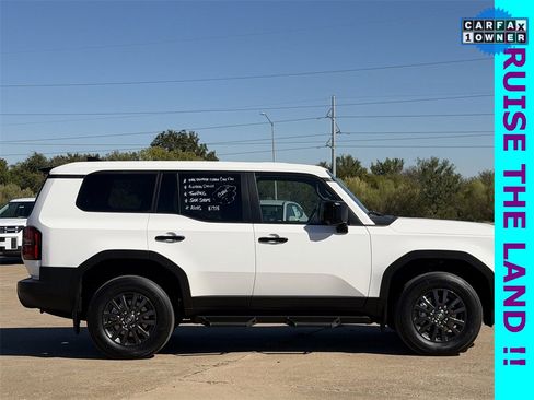 Used 2024 Toyota Land Cruiser 1958 image 3