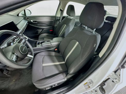 Used 2024 Hyundai Sonata SEL FWD image 13