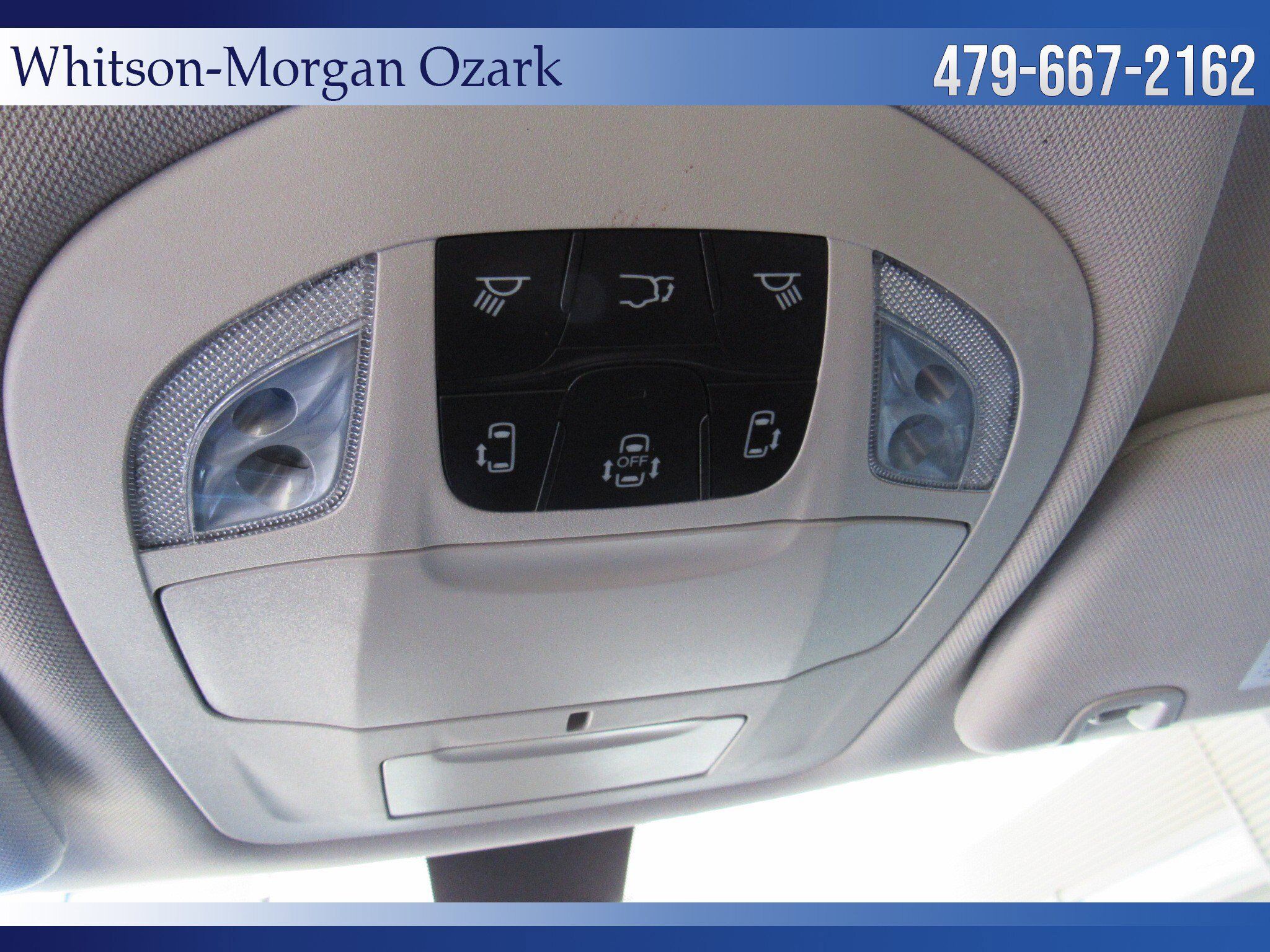 Used 2022 Chrysler Voyager LX FWD image 57