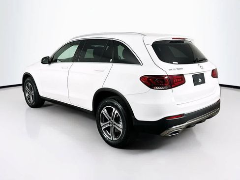 Used 2020 Mercedes-Benz GLC 300 4MATIC image 4