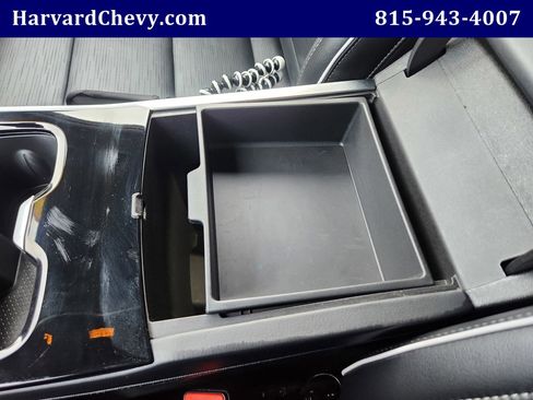 Used 2025 Buick Enclave Sport Touring image 11