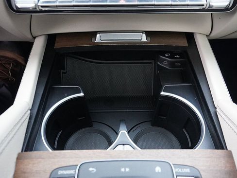 Used 2022 Mercedes-Benz GLE 350 4MATIC image 65