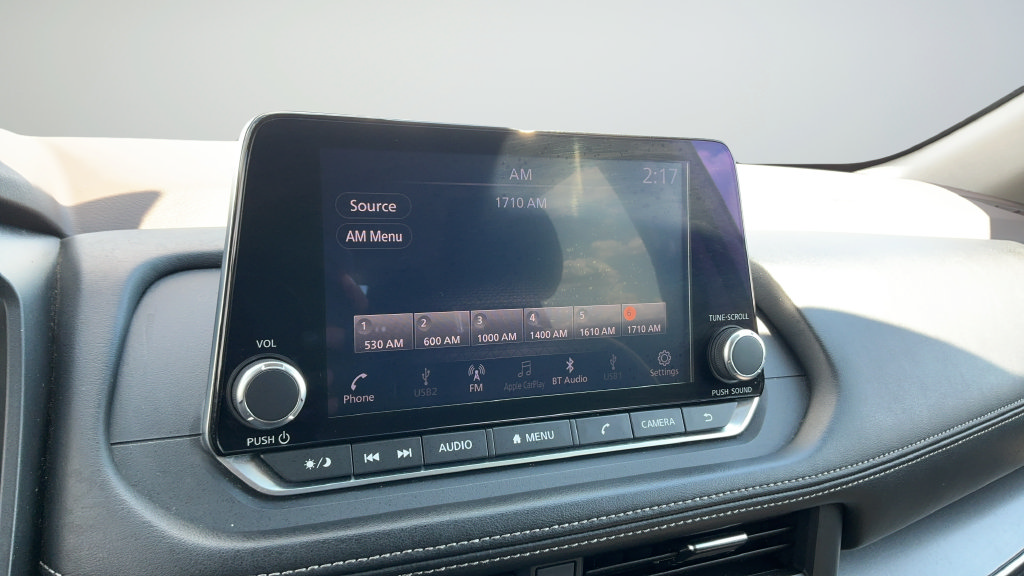 Used 2023 Nissan Rogue SV AWD/4WD image 11