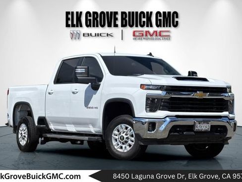 Used 2025 Chevrolet Silverado 2500 LT w/ Convenience Package AWD/4WD image 1