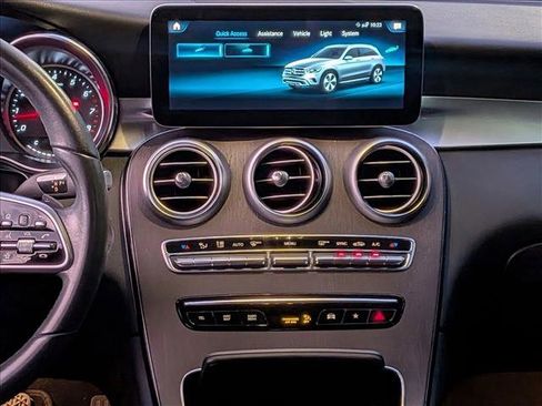 Used 2022 Mercedes-Benz GLC 300 image 10