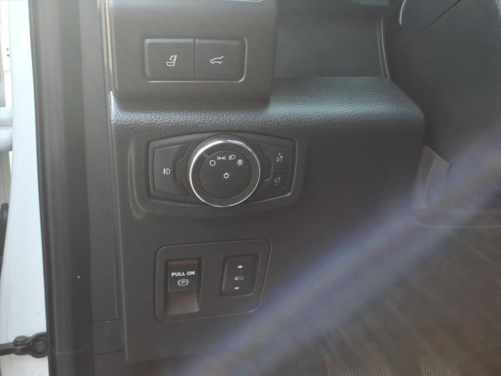 Used 2021 Ford Expedition Limited AWD/4WD image 18