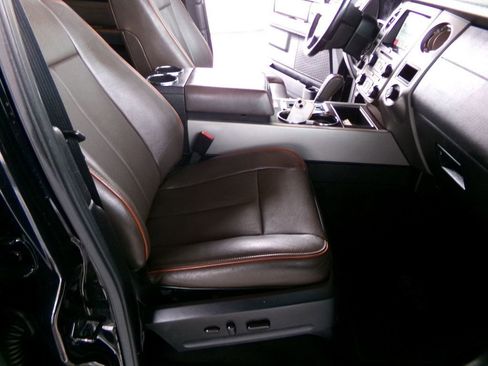 Used 2016 Ford Expedition King Ranch image 13