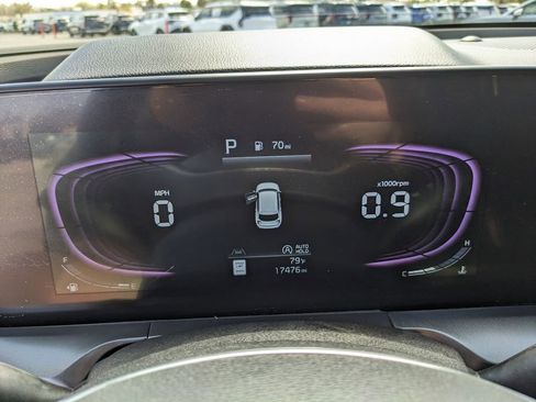 Used 2025 Kia Telluride S image 35