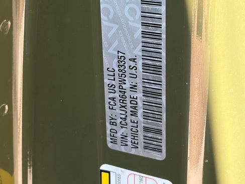 Used 2023 Jeep Wrangler Unlimited Rubicon 4xe image 28