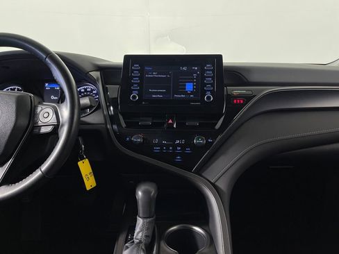 Certified 2024 Toyota Camry SE image 15
