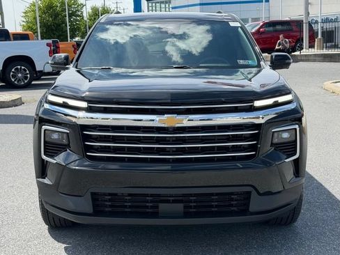 New 2026 Chevrolet Traverse LT w/ Driver Confidence Package AWD/4WD image 9