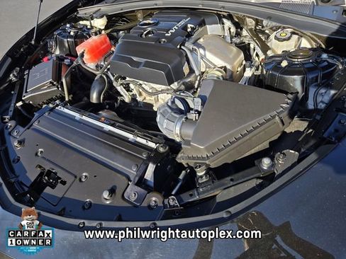 Used 2021 Chevrolet Camaro LT image 20