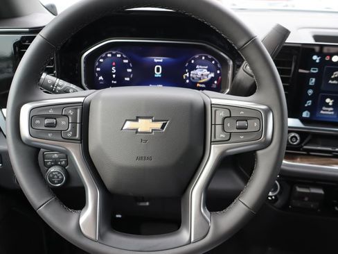 New 2026 Chevrolet Silverado 3500 LT w/ Leather Package AWD/4WD image 7