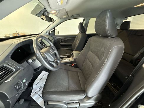 Used 2024 Honda Ridgeline Sport image 13