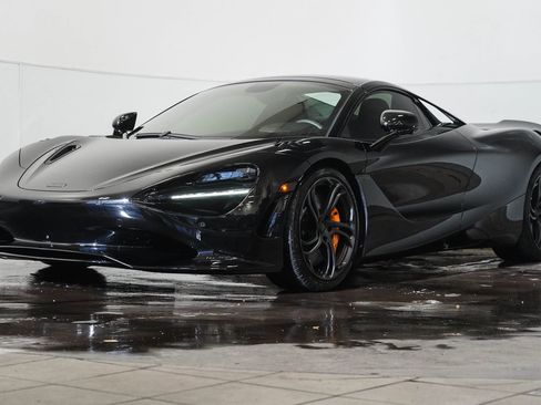 Used 2025 McLaren 750S Spider image 10