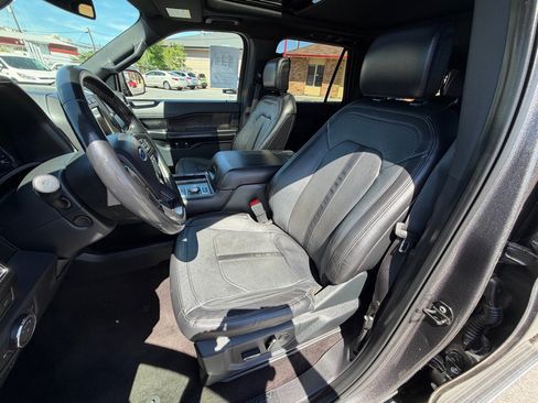 Used 2020 Ford Expedition Max Limited AWD/4WD image 9