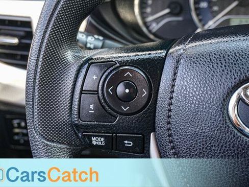 Used 2015 Toyota Corolla LE FWD image 20