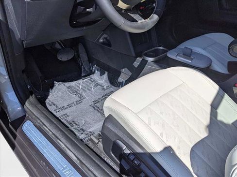 New 2025 MINI Cooper S image 4