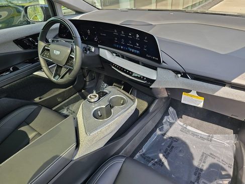 New 2026 Cadillac Optiq Sport 1 AWD/4WD image 10