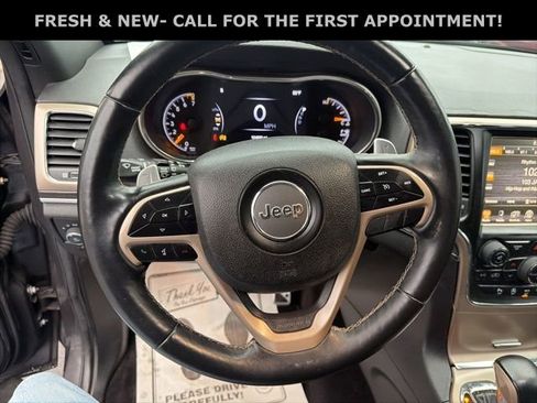 Used 2017 Jeep Grand Cherokee Limited image 18