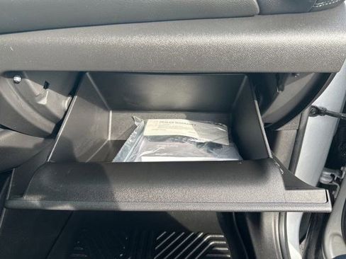 Used 2022 Chevrolet Blazer LT image 39