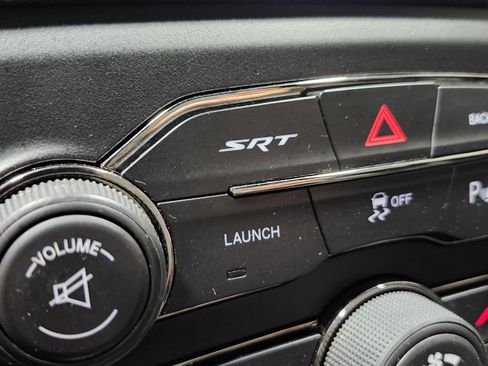 Used 2016 Dodge Charger SRT Hellcat image 11