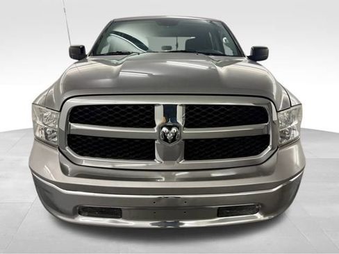 Used 2020 RAM 1500 Classic SLT image 4