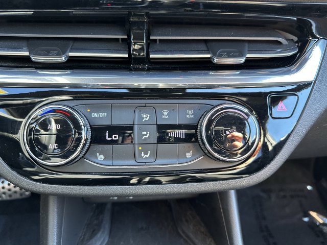 Used 2025 Buick Envista Sport Touring w/ Convenience I Package FWD image 20