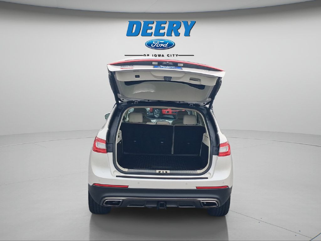 Used 2017 Lincoln MKX Black Label w/ Driver Assistance Package AWD/4WD image 10