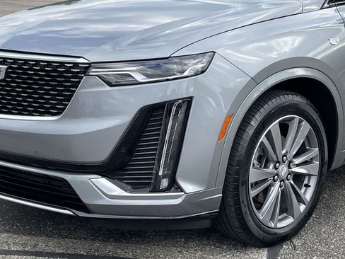 Certified 2025 Cadillac XT6 Premium Luxury AWD/4WD image 40