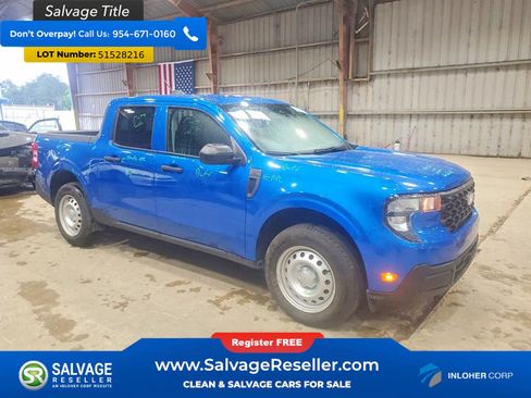 Used 2025 Ford Maverick XL w/ Equipment Group 102A AWD/4WD image 5