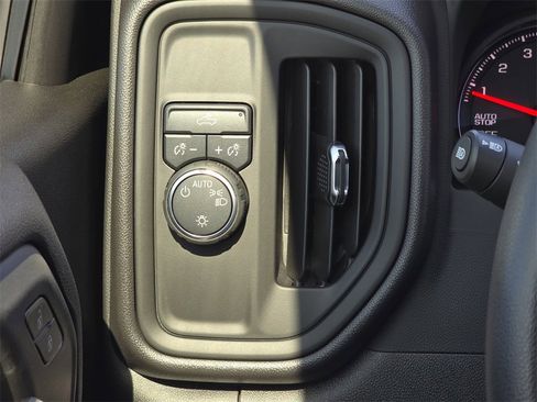 Used 2026 Chevrolet Silverado 1500 W/T w/ WT Value Package image 20