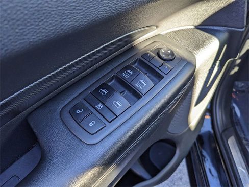 Used 2022 Dodge Durango GT image 19