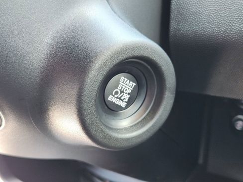 New 2026 RAM ProMaster 2500 w/ Quick Order Package 22G SLT image 28