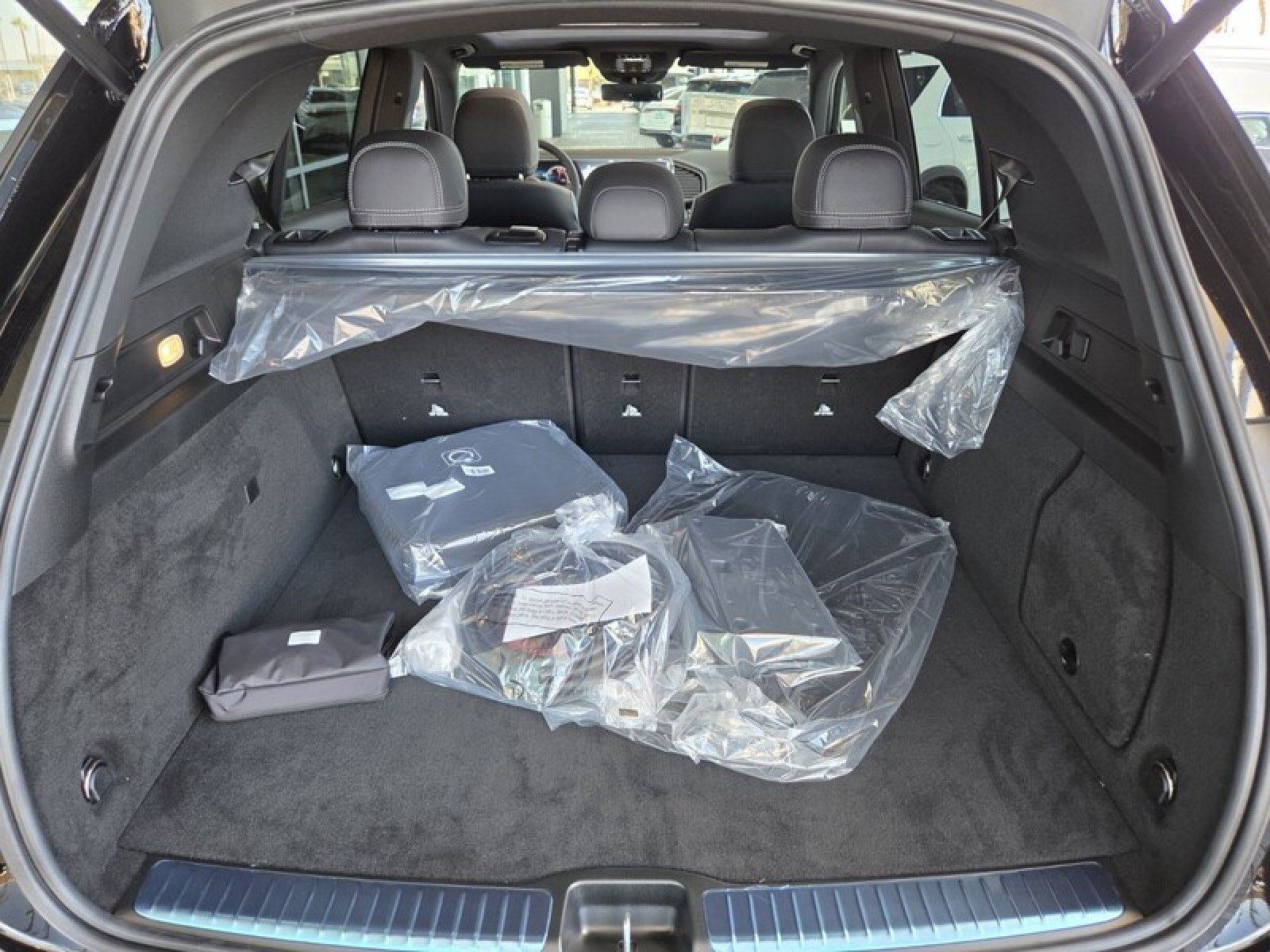 New 2026 Mercedes-Benz GLE 450e 4MATIC image 14