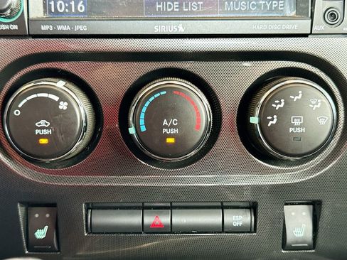 Used 2010 Dodge Challenger SRT8 w/ SRT Option Group II RWD image 17
