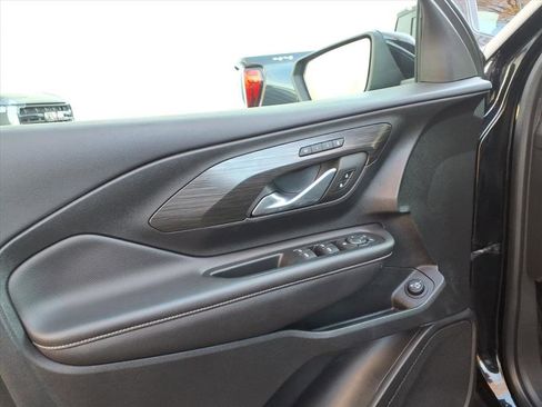 Certified 2022 GMC Terrain SLT image 14