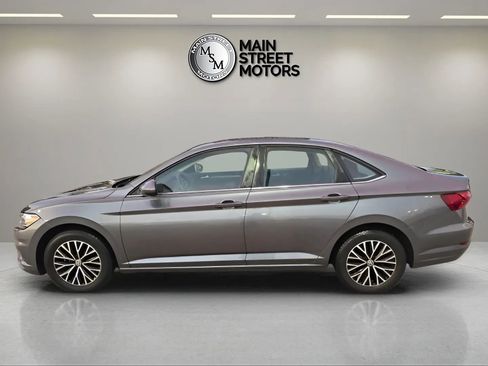 Used 2021 Volkswagen Jetta R-Line image 2