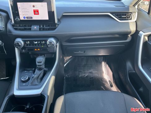 Certified 2025 Toyota RAV4 LE AWD/4WD image 19