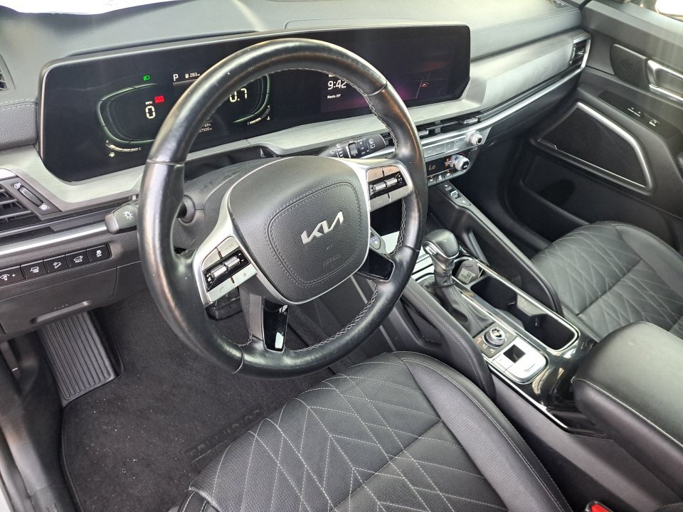 Used 2023 Kia Telluride EX X-Line AWD/4WD image 11