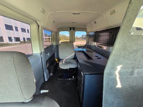 Used 2017 Ford Transit 150 XLT RWD image 14