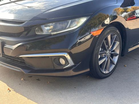Used 2020 Honda Civic EX image 9