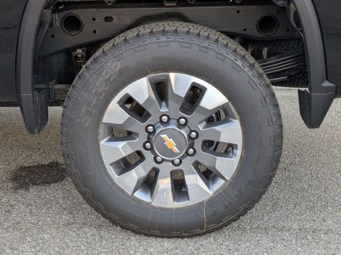 New 2026 Chevrolet Silverado 2500 Custom w/ Custom Value Package image 6