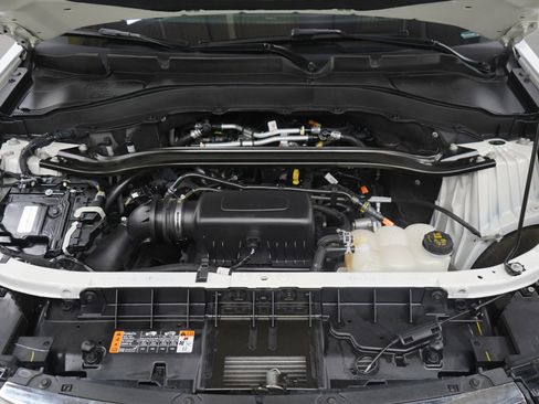 Used 2023 Ford Explorer Limited image 29