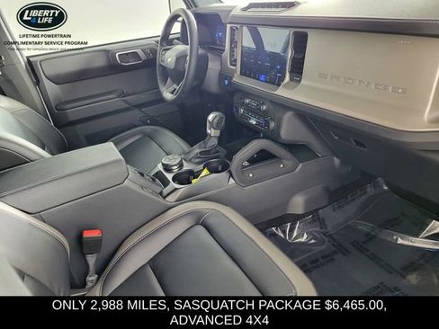 Used 2025 Ford Bronco Outer Banks w/ Sasquatch Package image 19