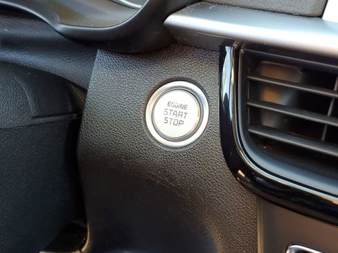 Used 2020 Kia Optima SX image 29