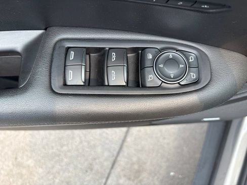 Used 2018 Cadillac XT5 Premium Luxury w/ Driver Assist Package AWD/4WD image 14