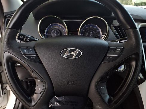 Used 2011 Hyundai Sonata Limited image 11