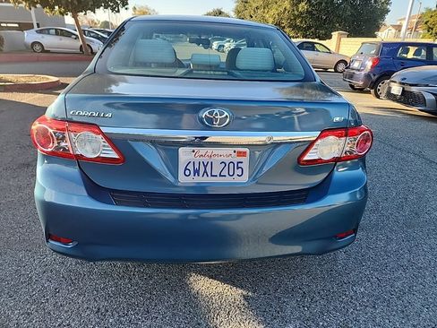 Used 2012 Toyota Corolla LE image 4