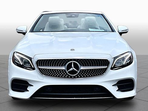 Used 2018 Mercedes-Benz E 400 Cabriolet image 4